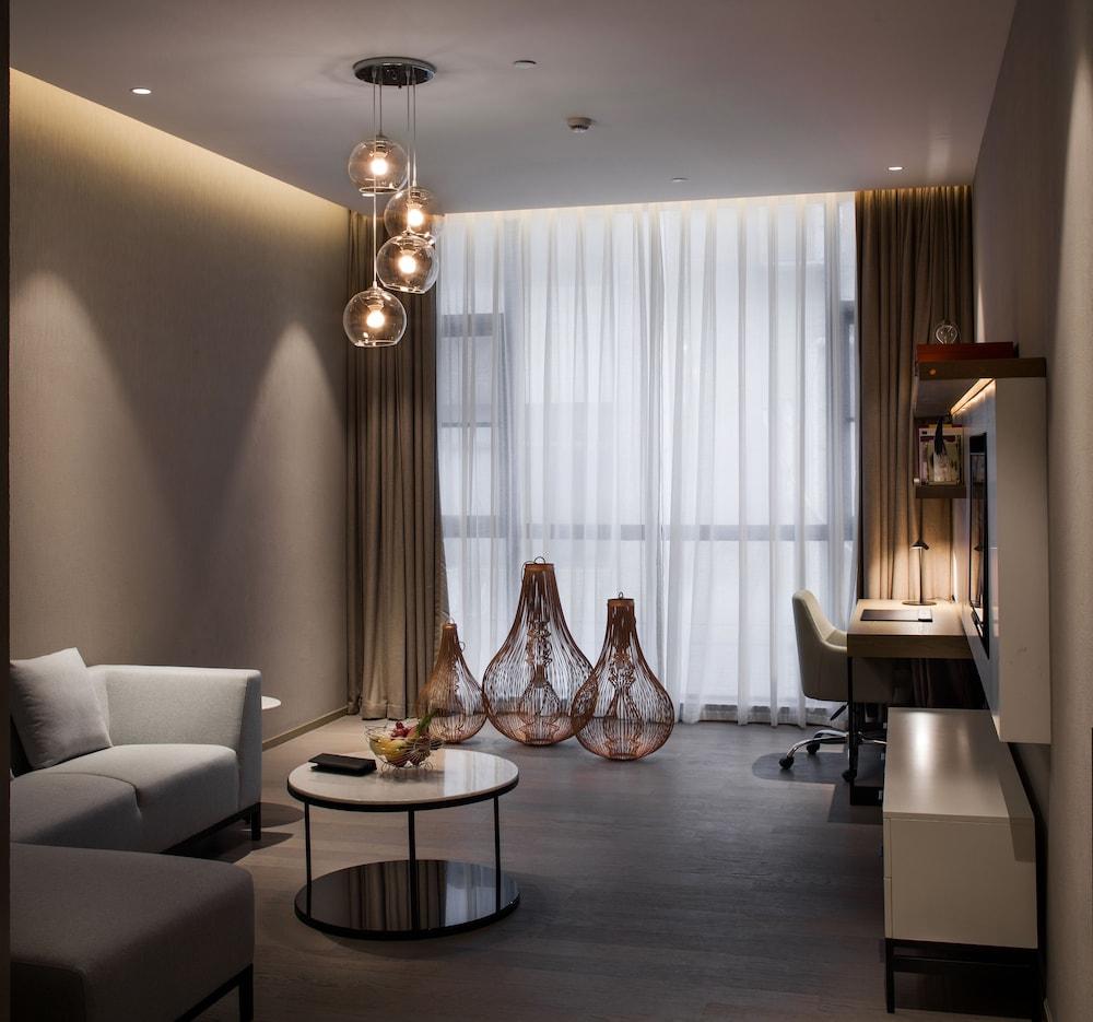 Swisstouches Guangzhou Hotel Residences Luaran gambar